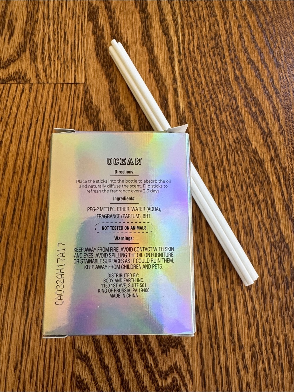 Ocean Reed Diffuser with White Reeds - Picture 2 of 2